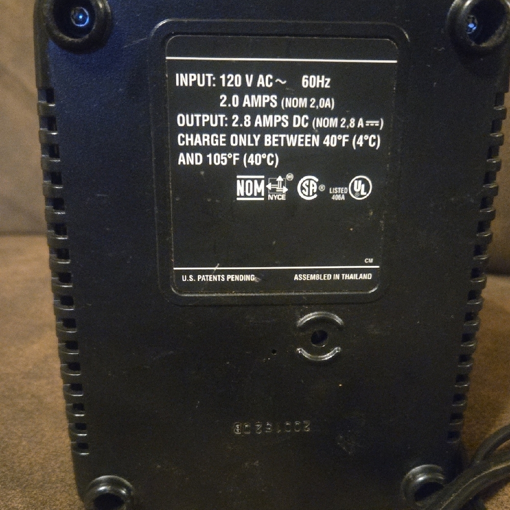 DeWalt Black Power Tool Charger - Picture 5 of 5